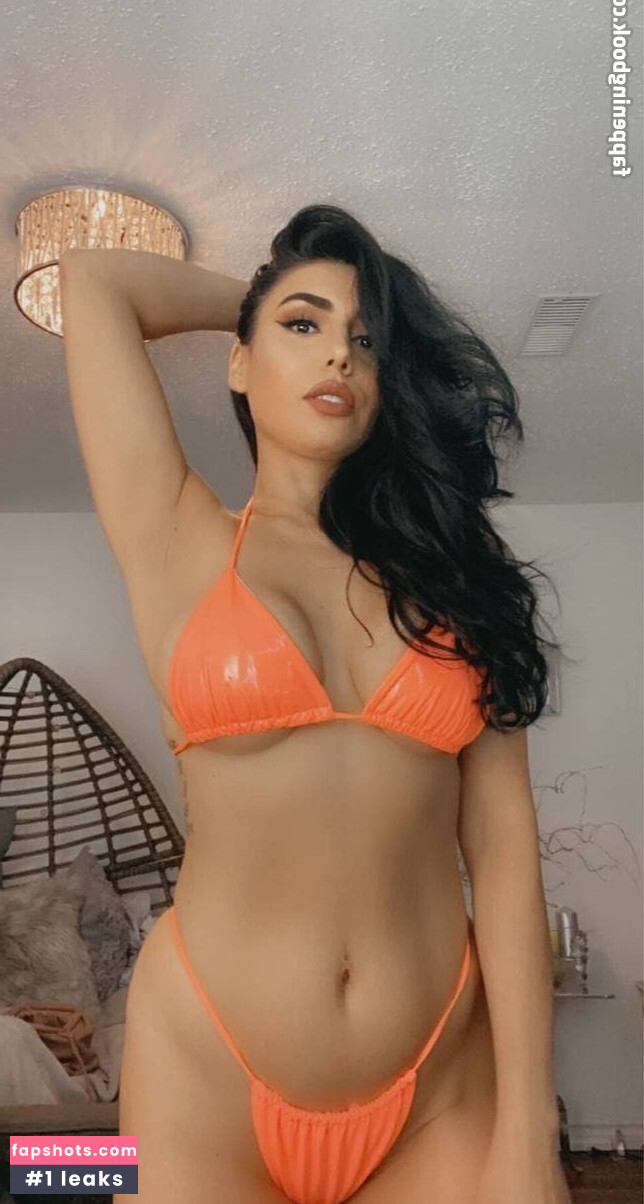 mynameiszaraaa nude babe gallery