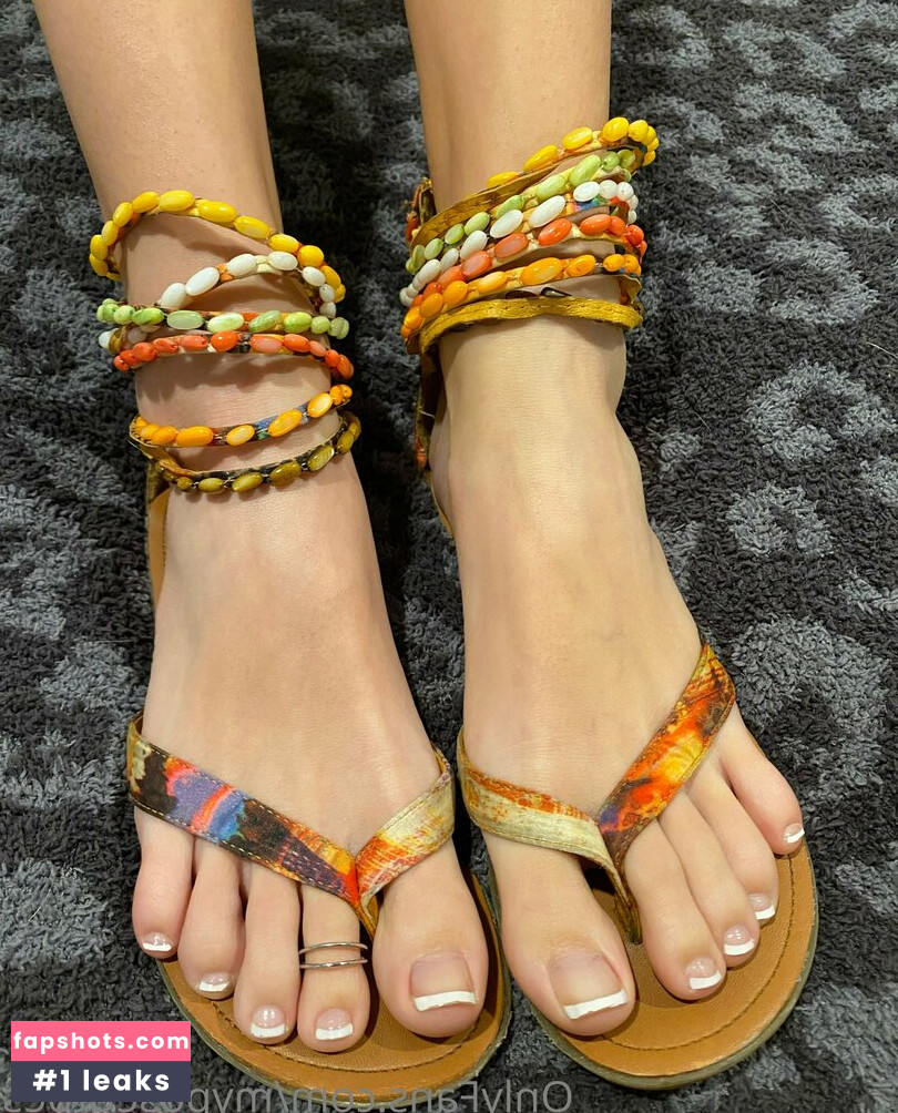 myposedtoes gallery photo #124