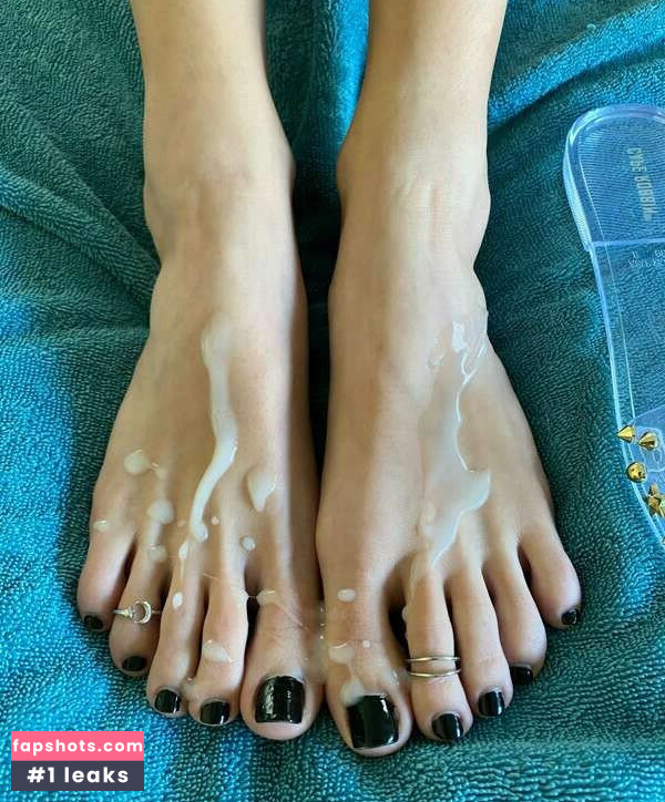 myposedtoes gallery photo #77