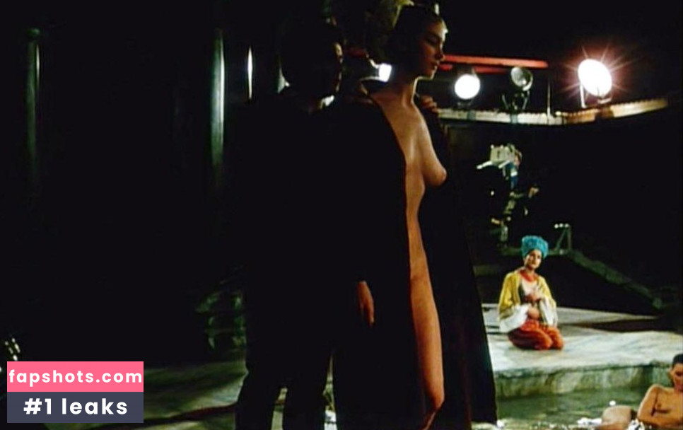 Myriem Roussel gallery photo #18