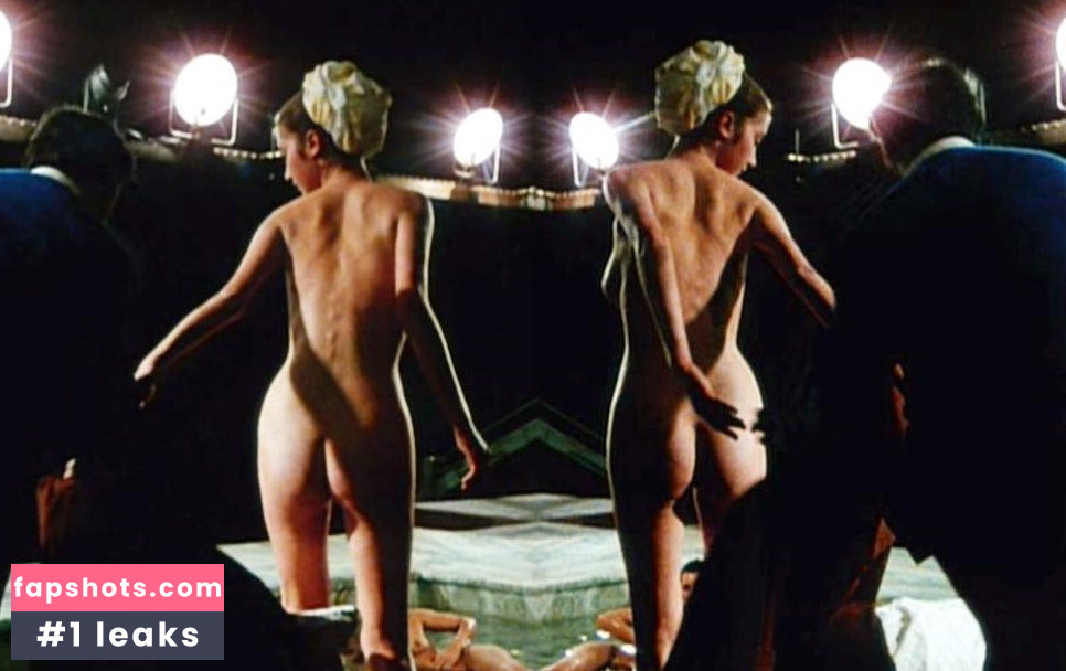 Myriem Roussel gallery photo #20