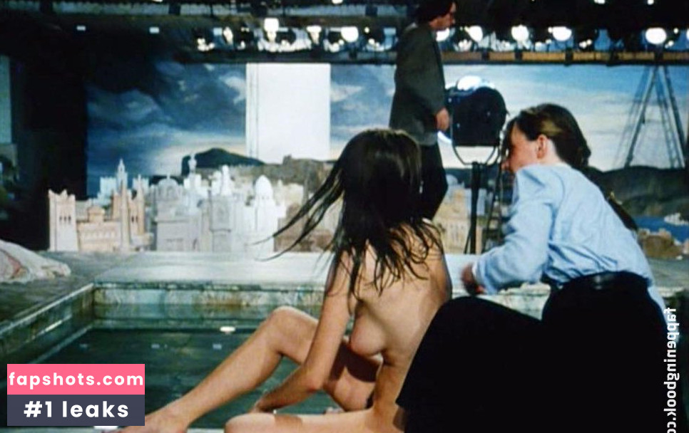 Myriem Roussel gallery photo #21