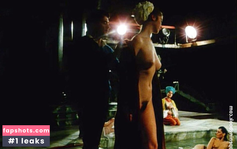 Myriem Roussel gallery photo #22