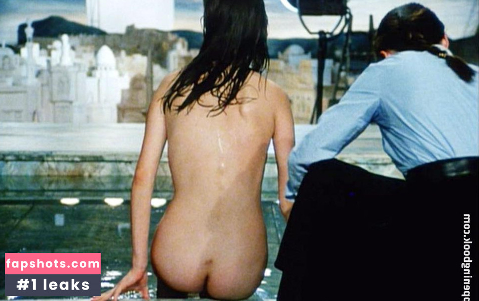 Myriem Roussel gallery photo #27