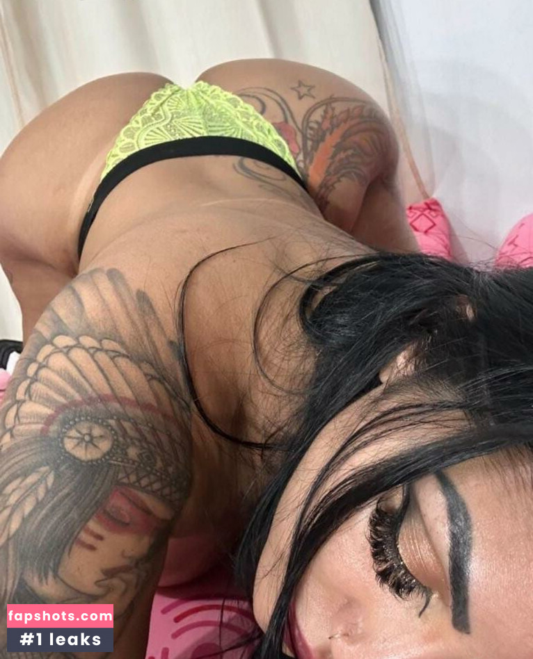 Myrlla Pinheiro gallery photo #7