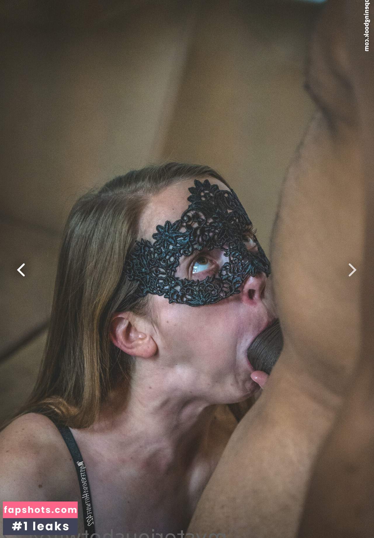 MysteriousHotWife422 gallery photo #15