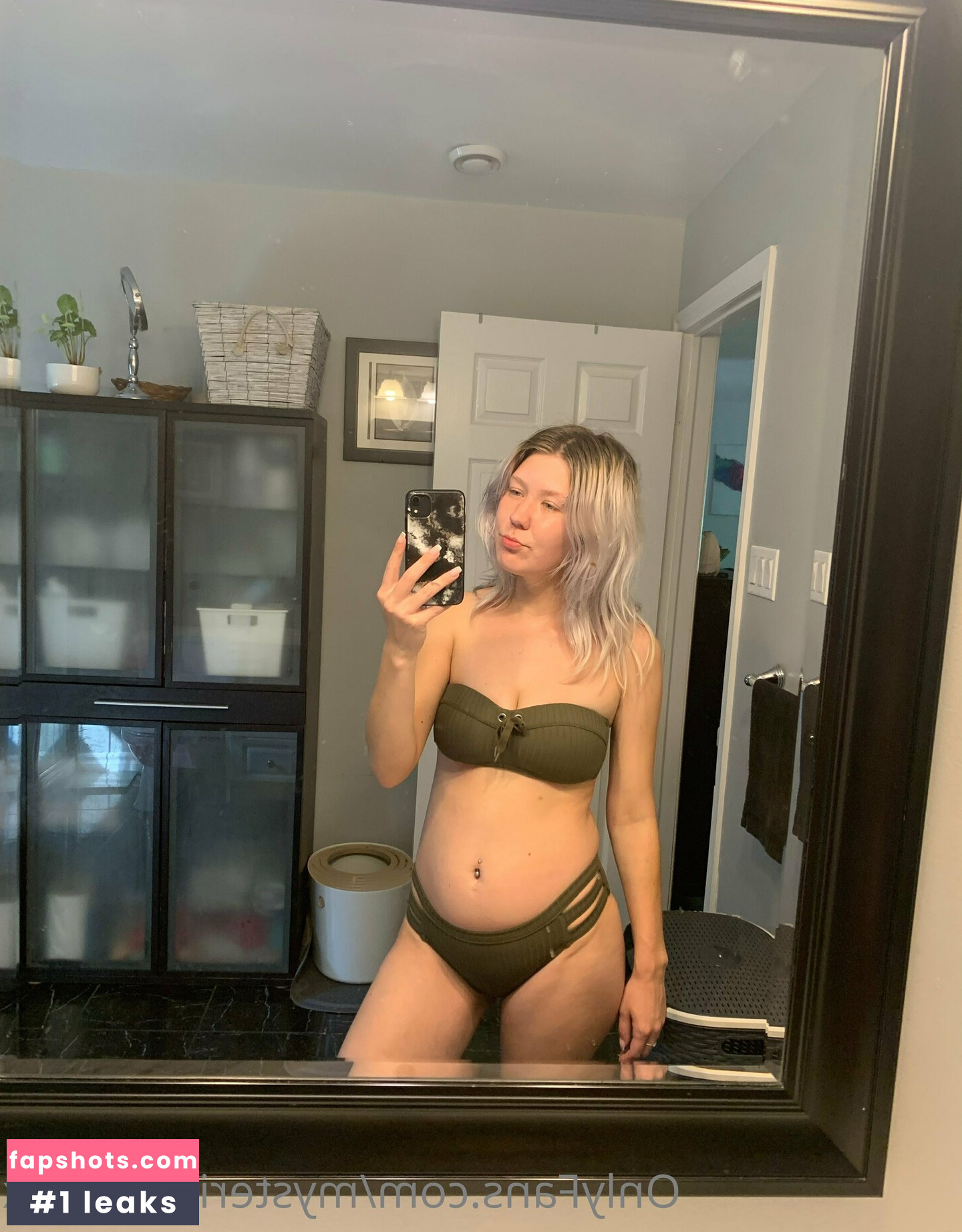 mysteriousmaex gallery photo #3