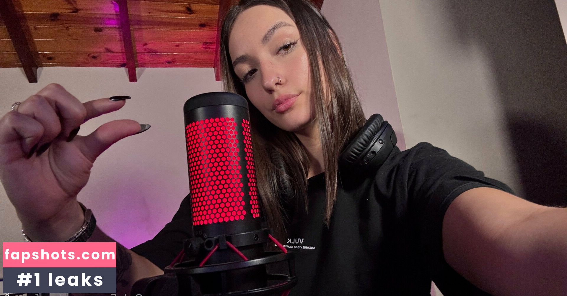 mystic.zoe gallery photo #11