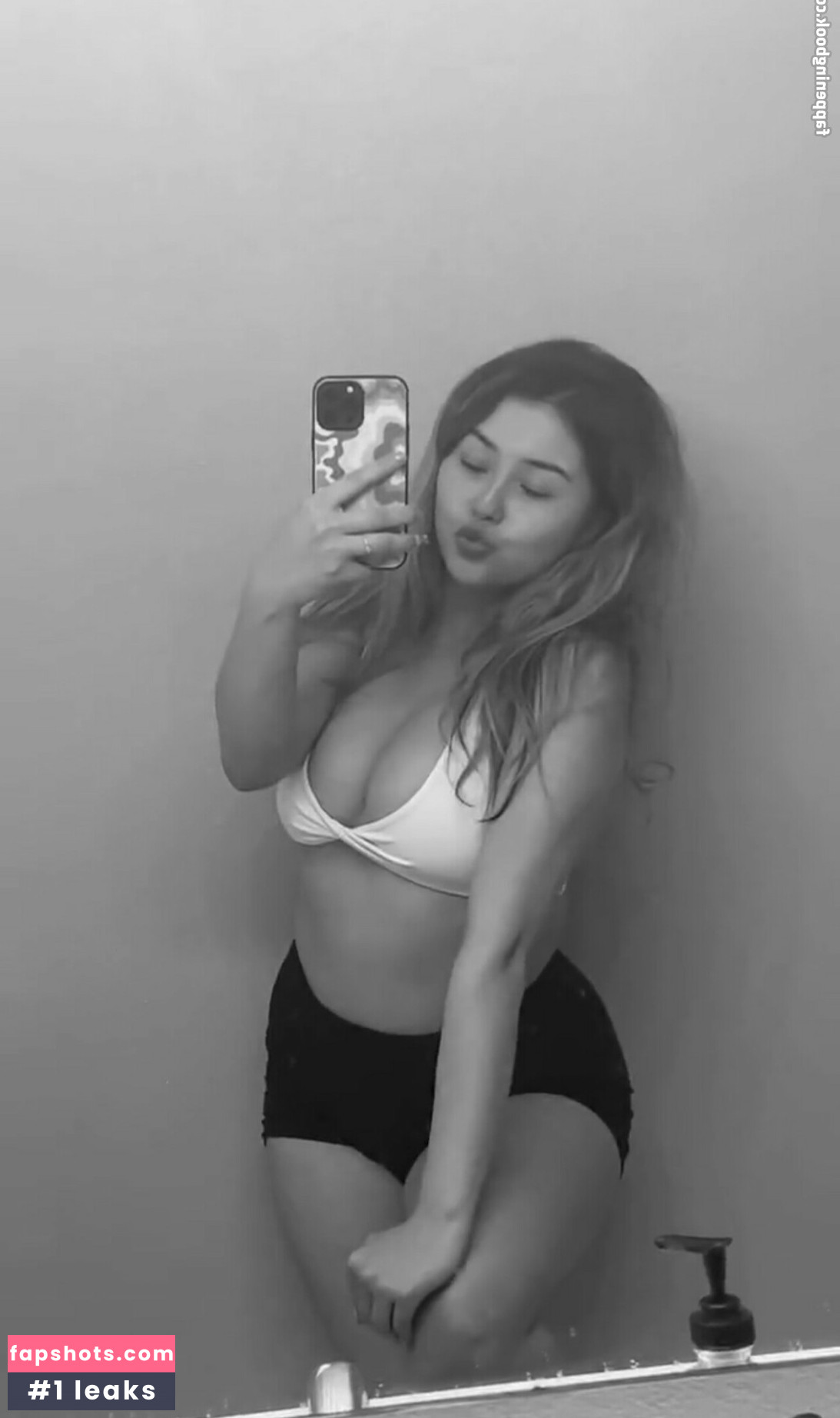 Mysticaldreamgyal gallery photo #12