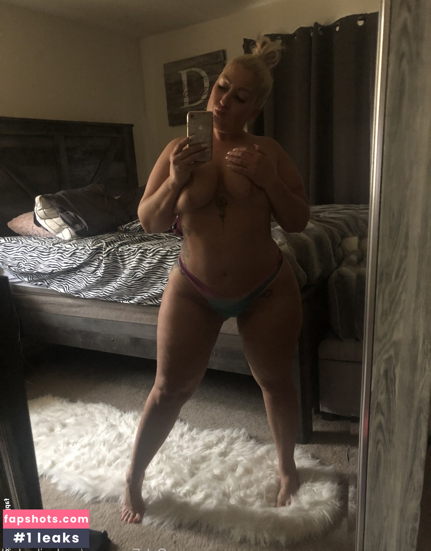 mzdanibadgirl gallery photo #25