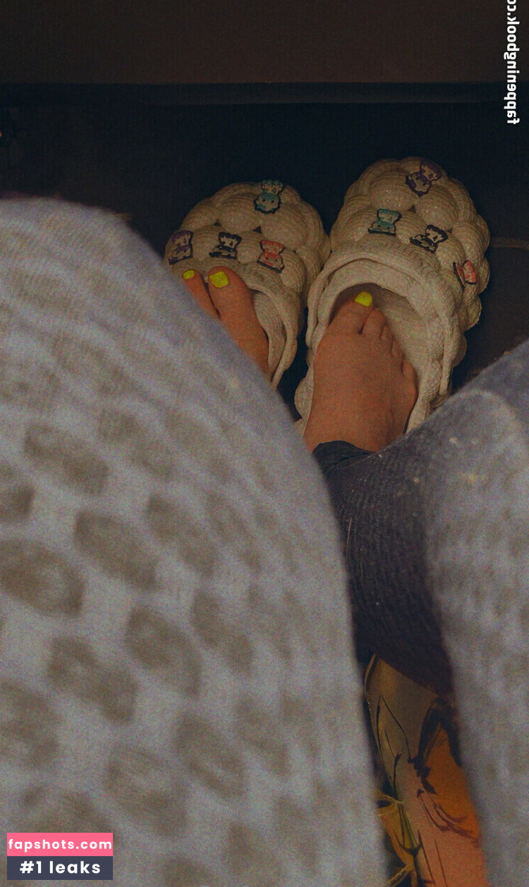 n.chole_red Nude Leaks OnlyFans Photos #2 - LeakJerk