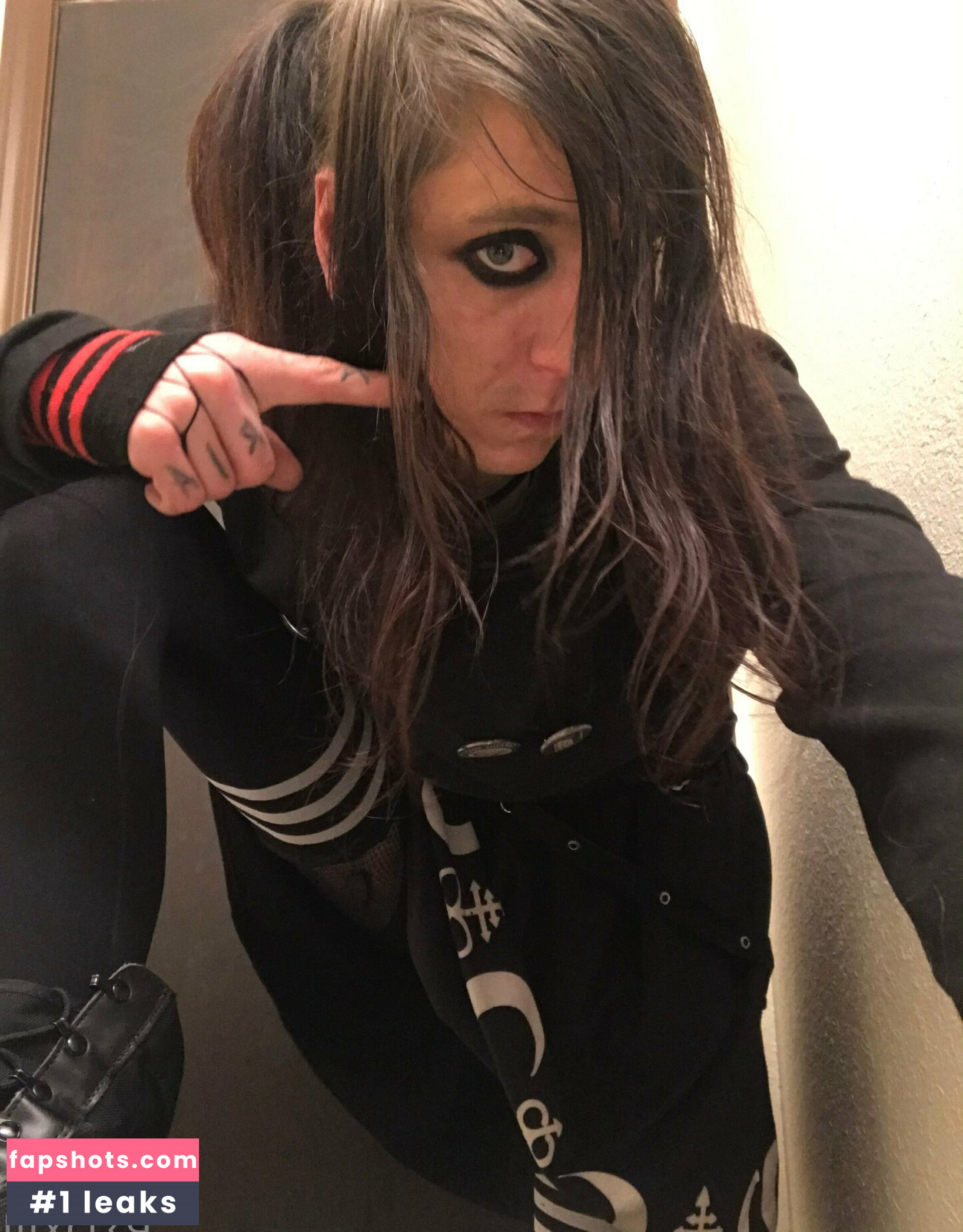 n.somnium gallery photo #19