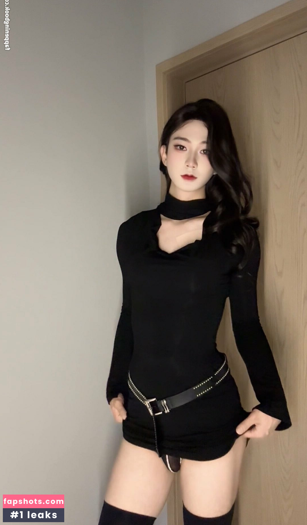 Naaaaako gallery photo #5