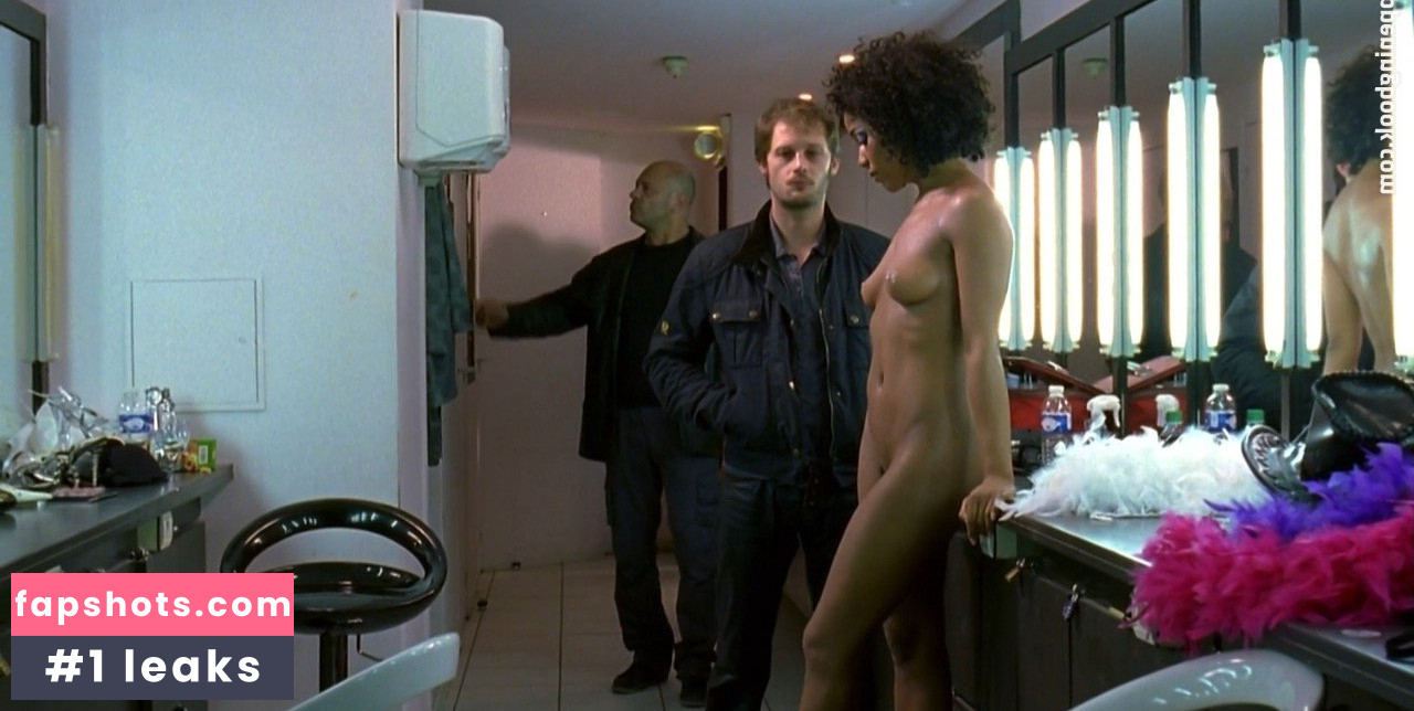 Naamah Saint-Hilaire gallery photo #4