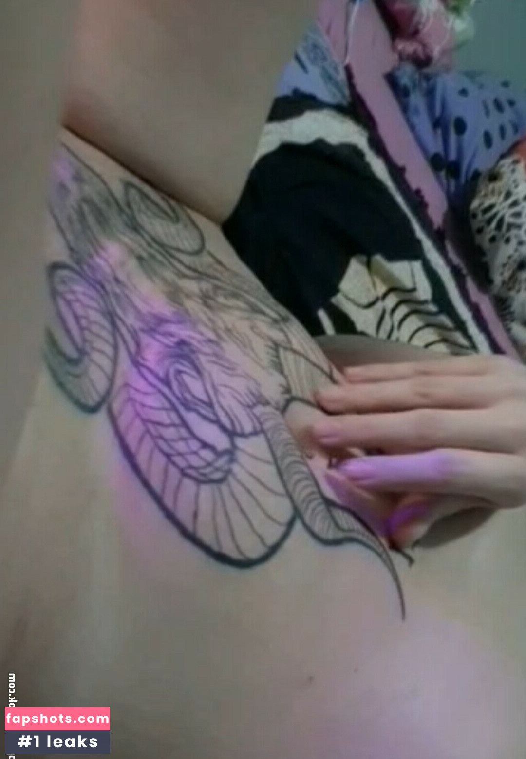 Naari Motta gallery photo #4