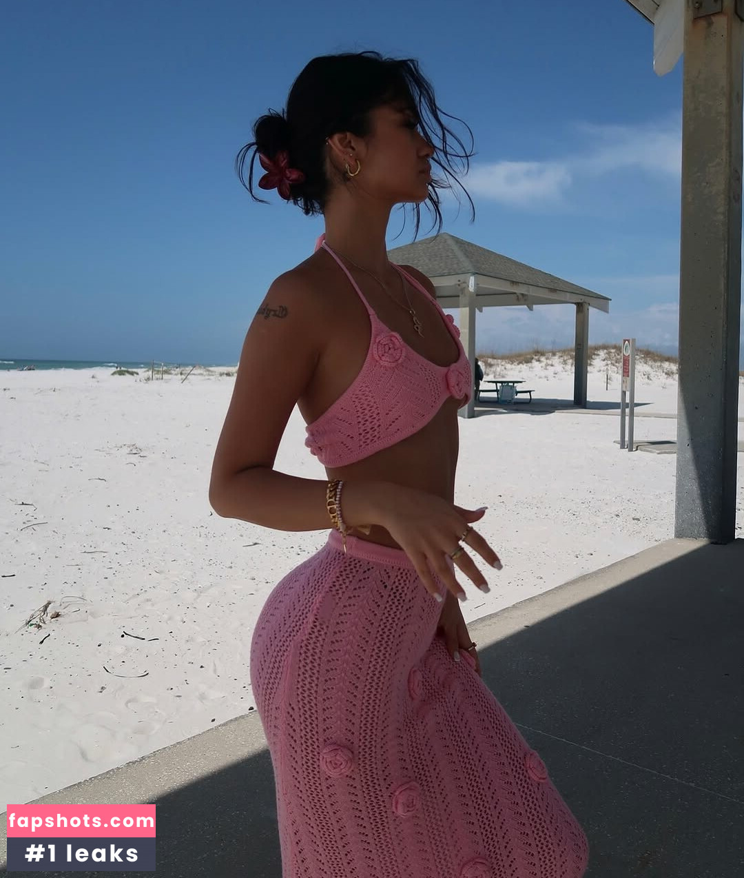 Naaz Torbati nude babe gallery