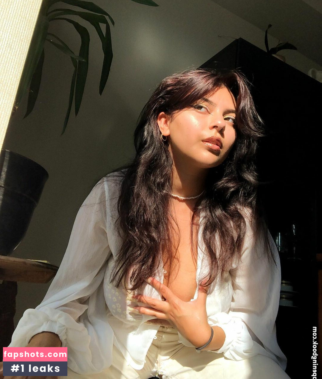 Nada C gallery photo #5