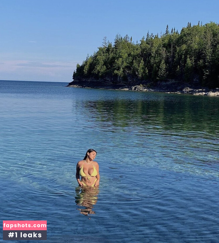 Nada C gallery photo #6