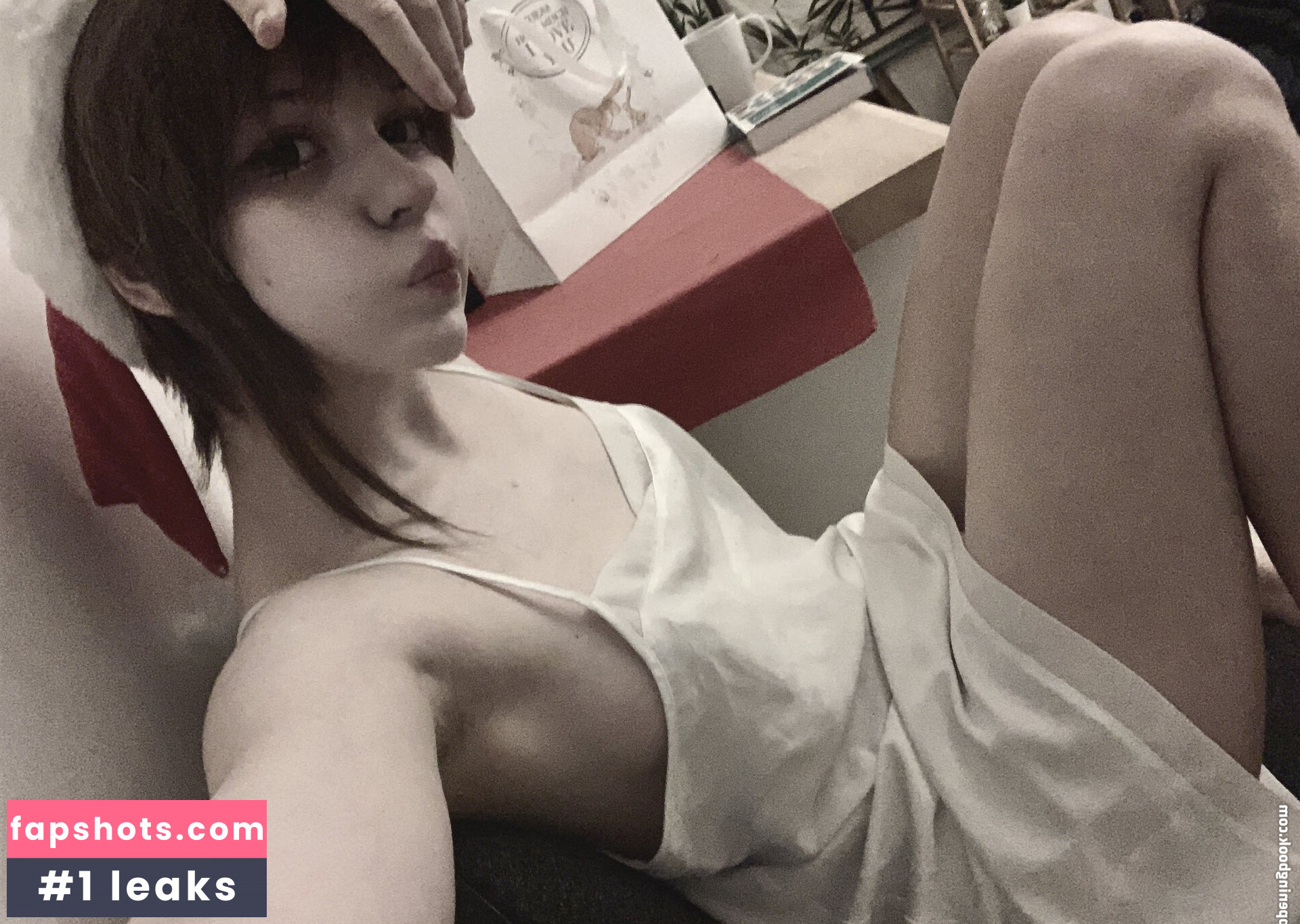 Nadecola9 gallery photo #32