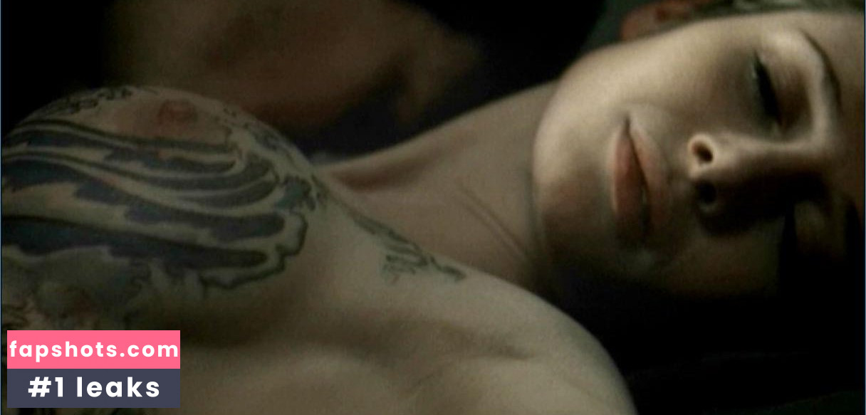 Nadeshda Brennicke gallery photo #15