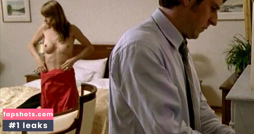 Nadeshda Brennicke gallery photo #20