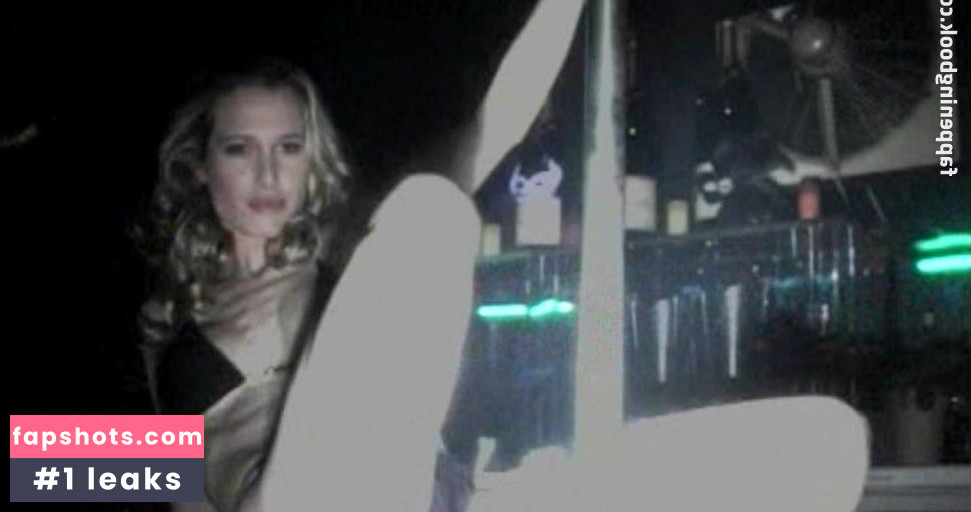 Nadeshda Brennicke gallery photo #27