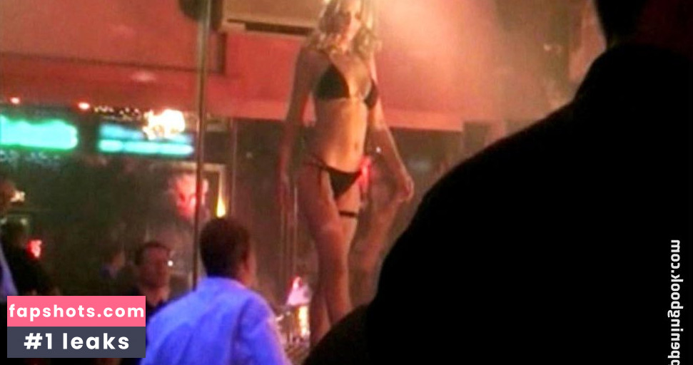 Nadeshda Brennicke gallery photo #28