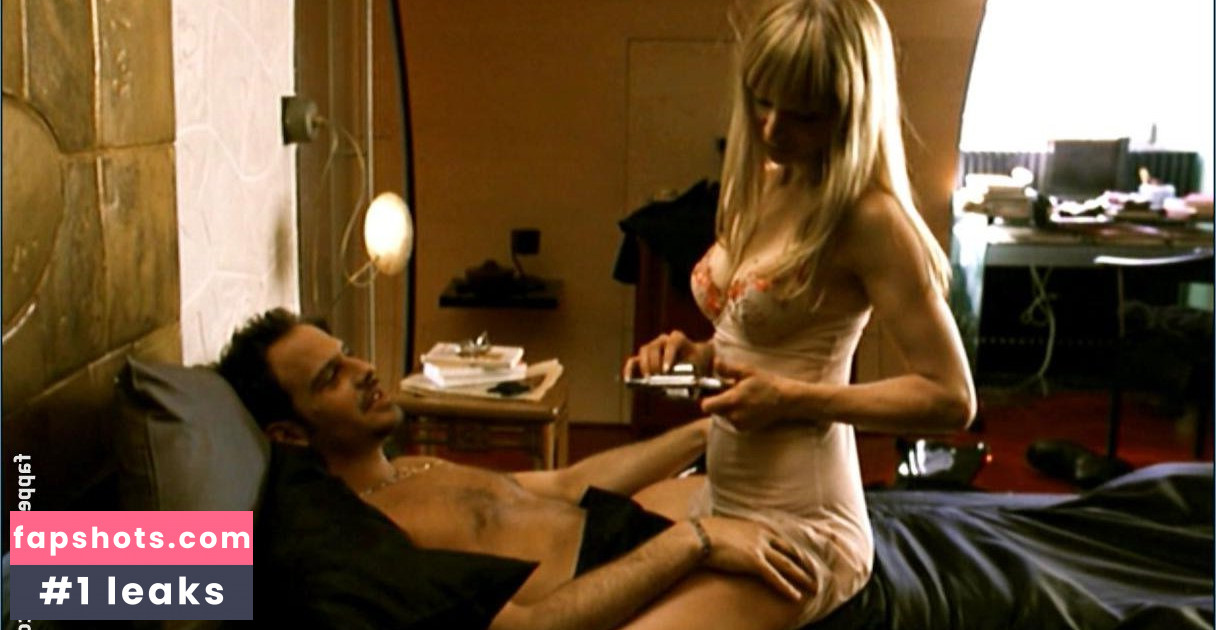 Nadeshda Brennicke gallery photo #36