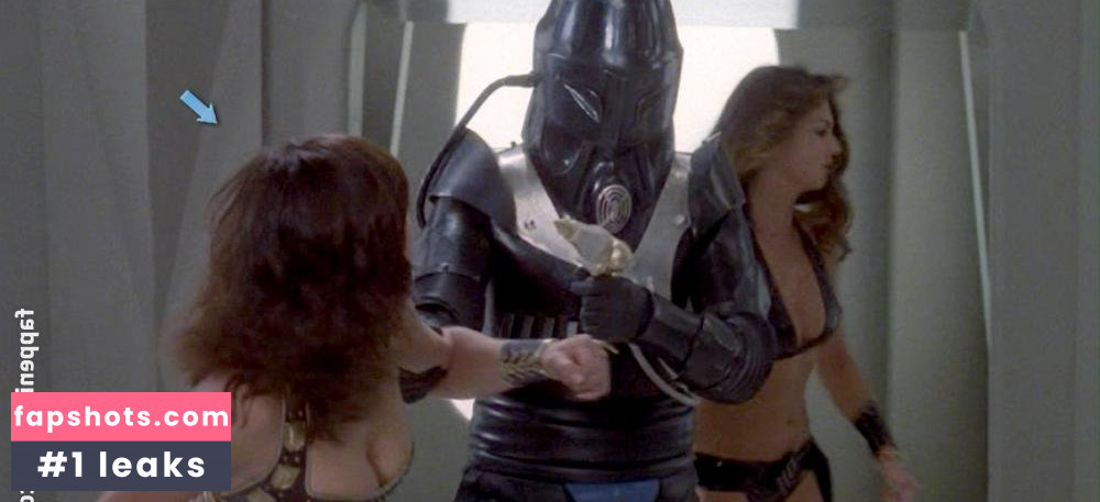 Nadia Cassini gallery photo #9