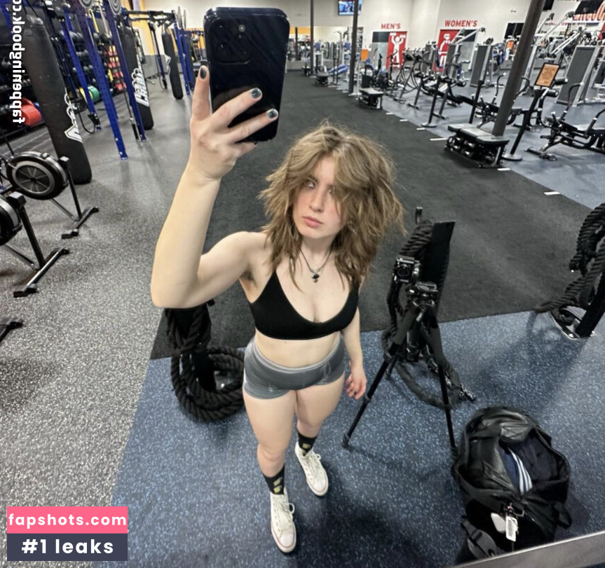 Nadia Dubeac gallery photo #2