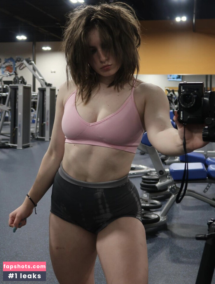 Nadia Dubeac gallery photo #5