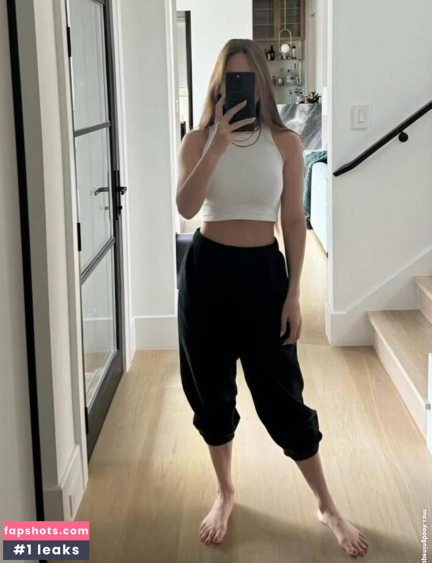 Nadia Dytrych gallery photo #4