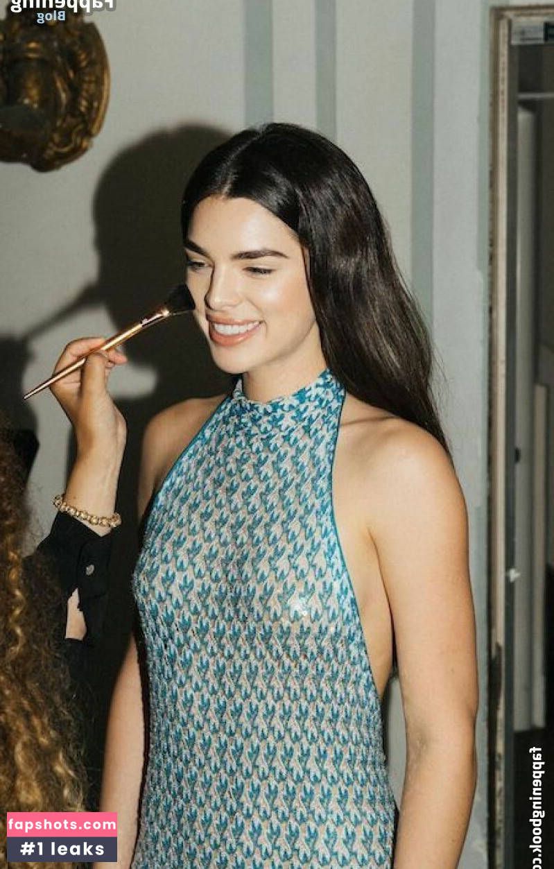 Nadia Ferreira gallery photo #7