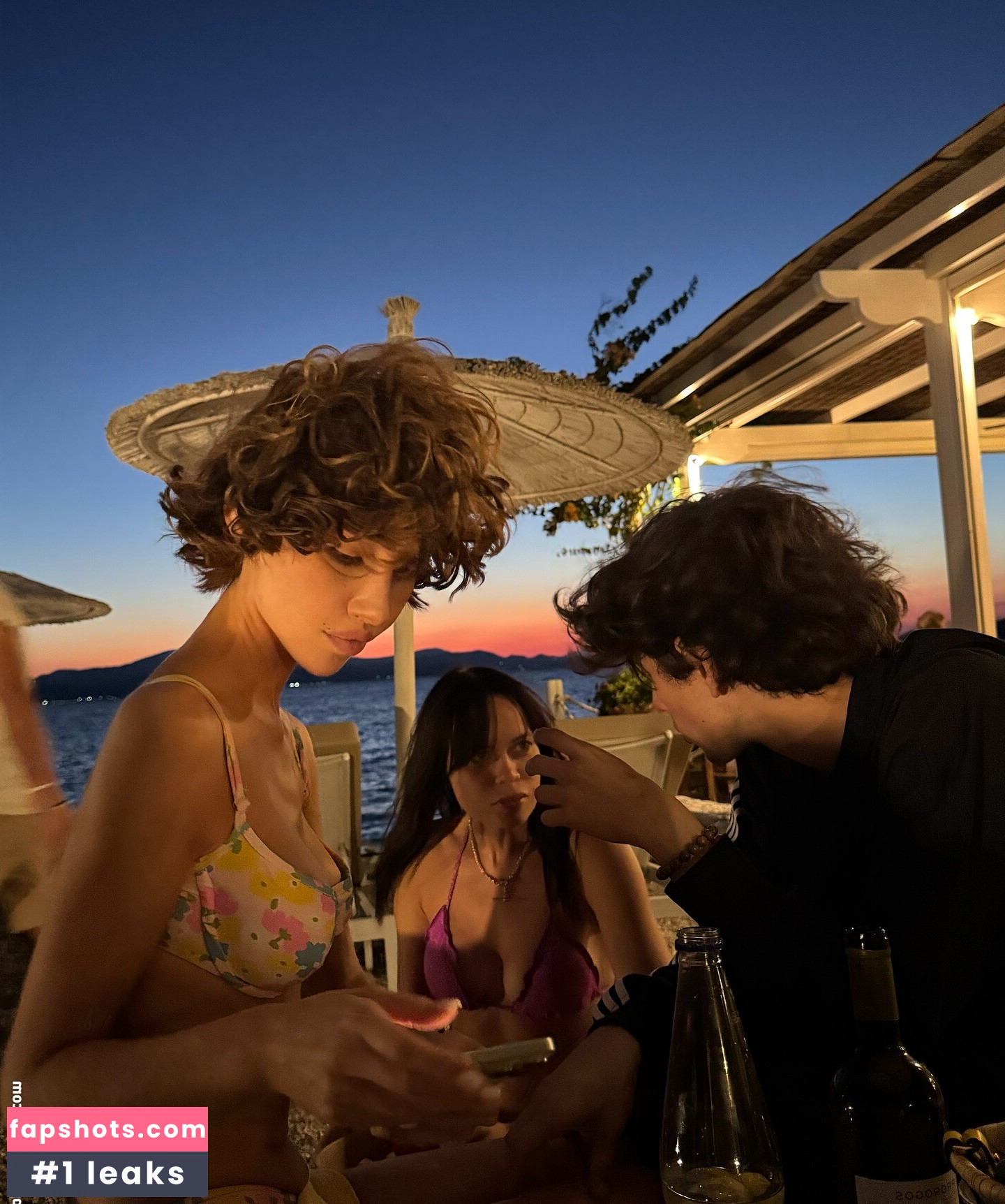 Nadia Lee Cohen gallery photo #8