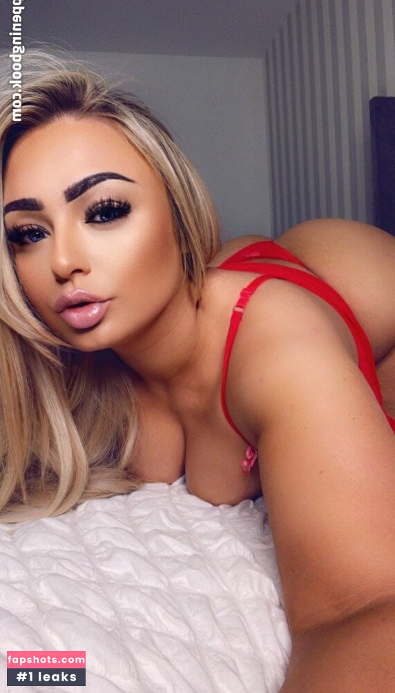 Nadia Rose gallery photo #33