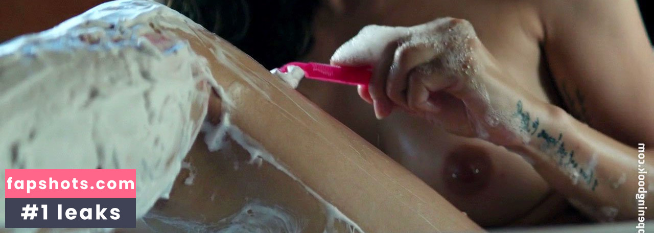 Nadine Crocker gallery photo #2