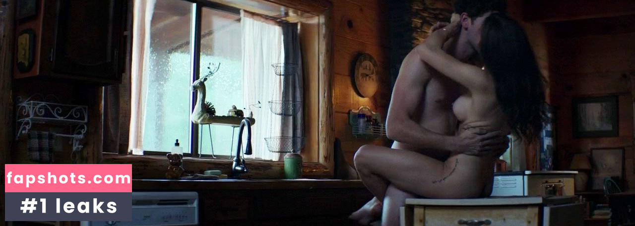 Nadine Crocker gallery photo #32