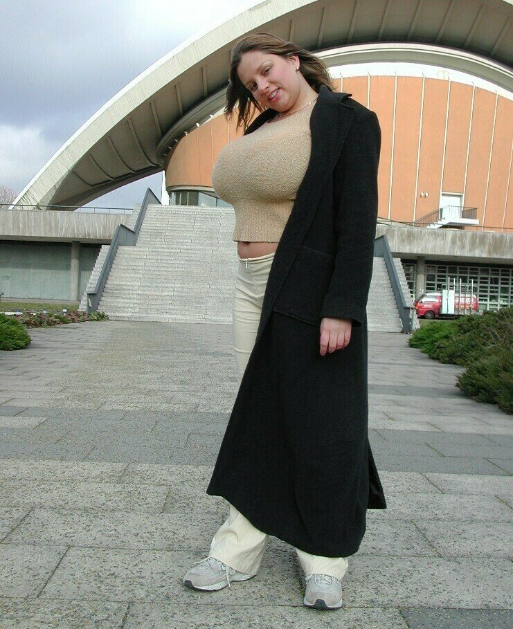 nadine-jansen gallery photo #2648