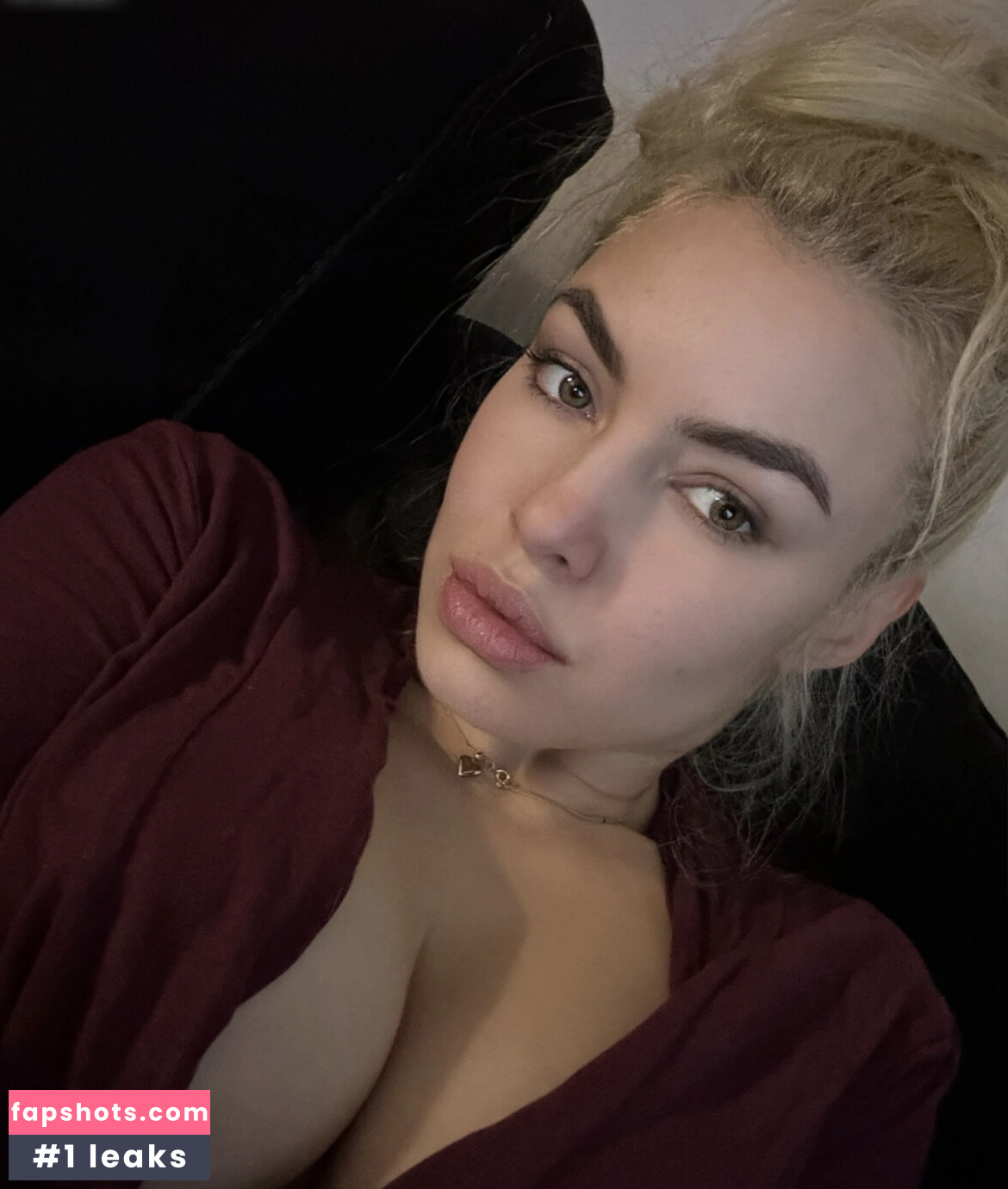 Nadine Kierspel gallery photo #24