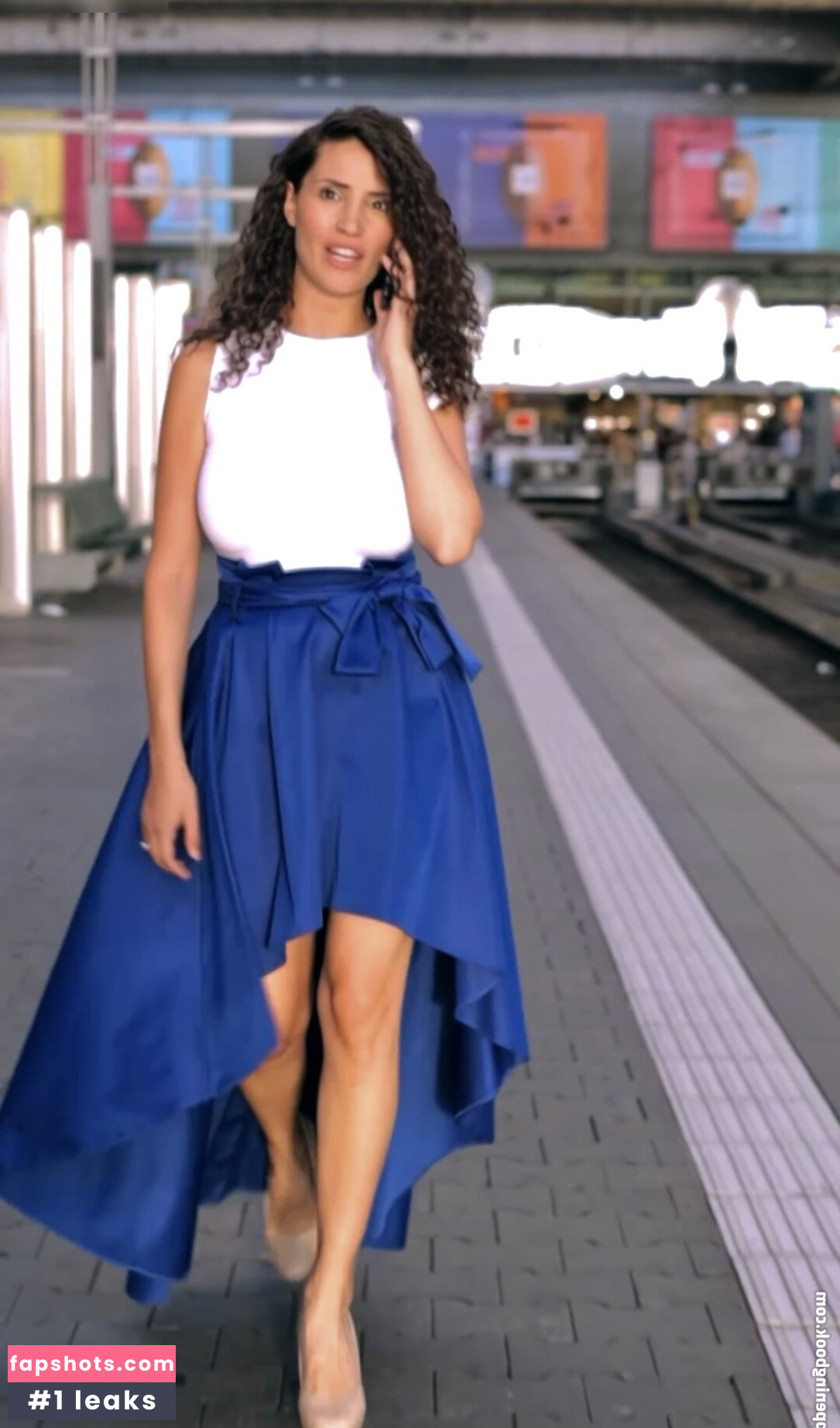 Nadine Menz gallery photo #11