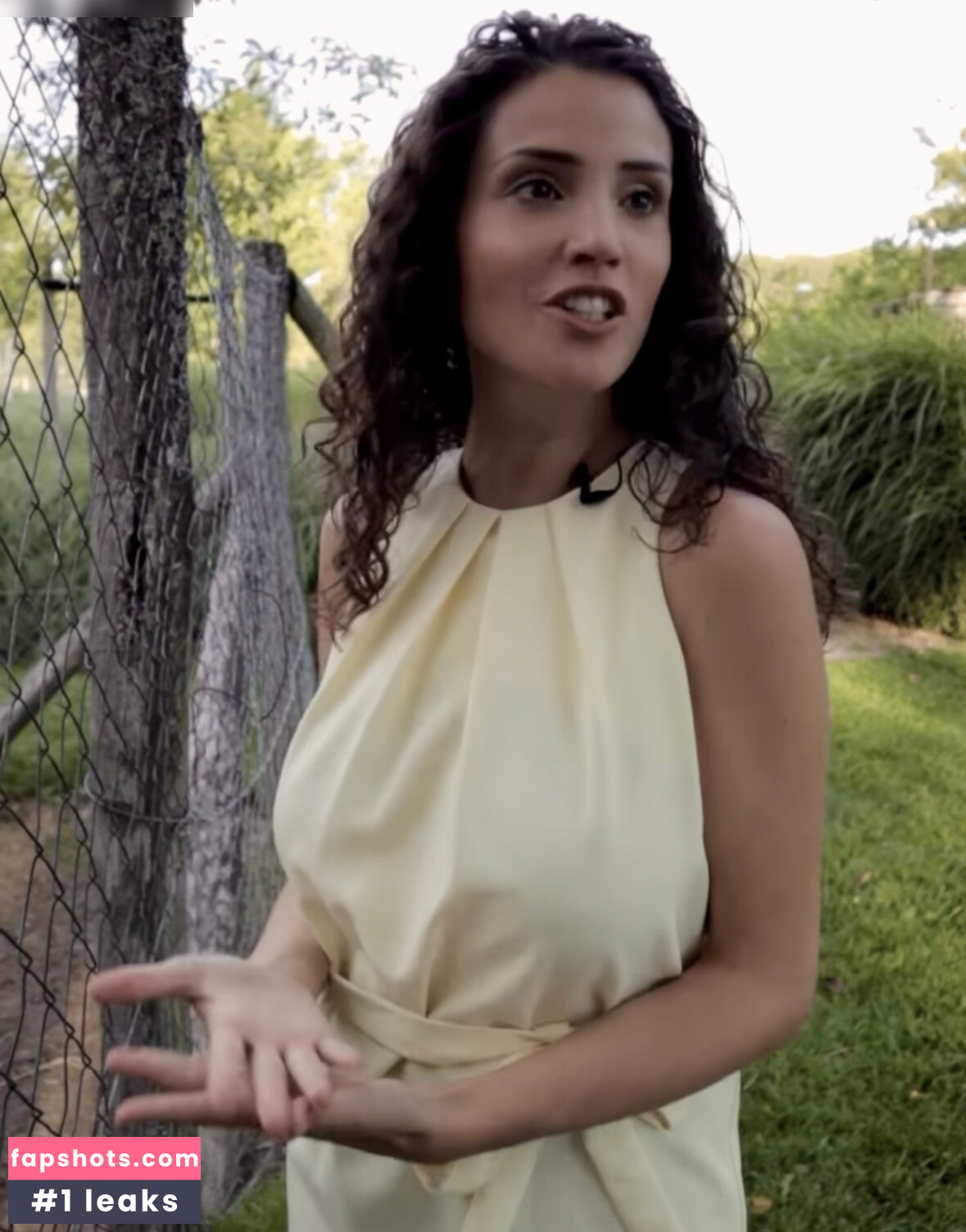 Nadine Menz gallery photo #13