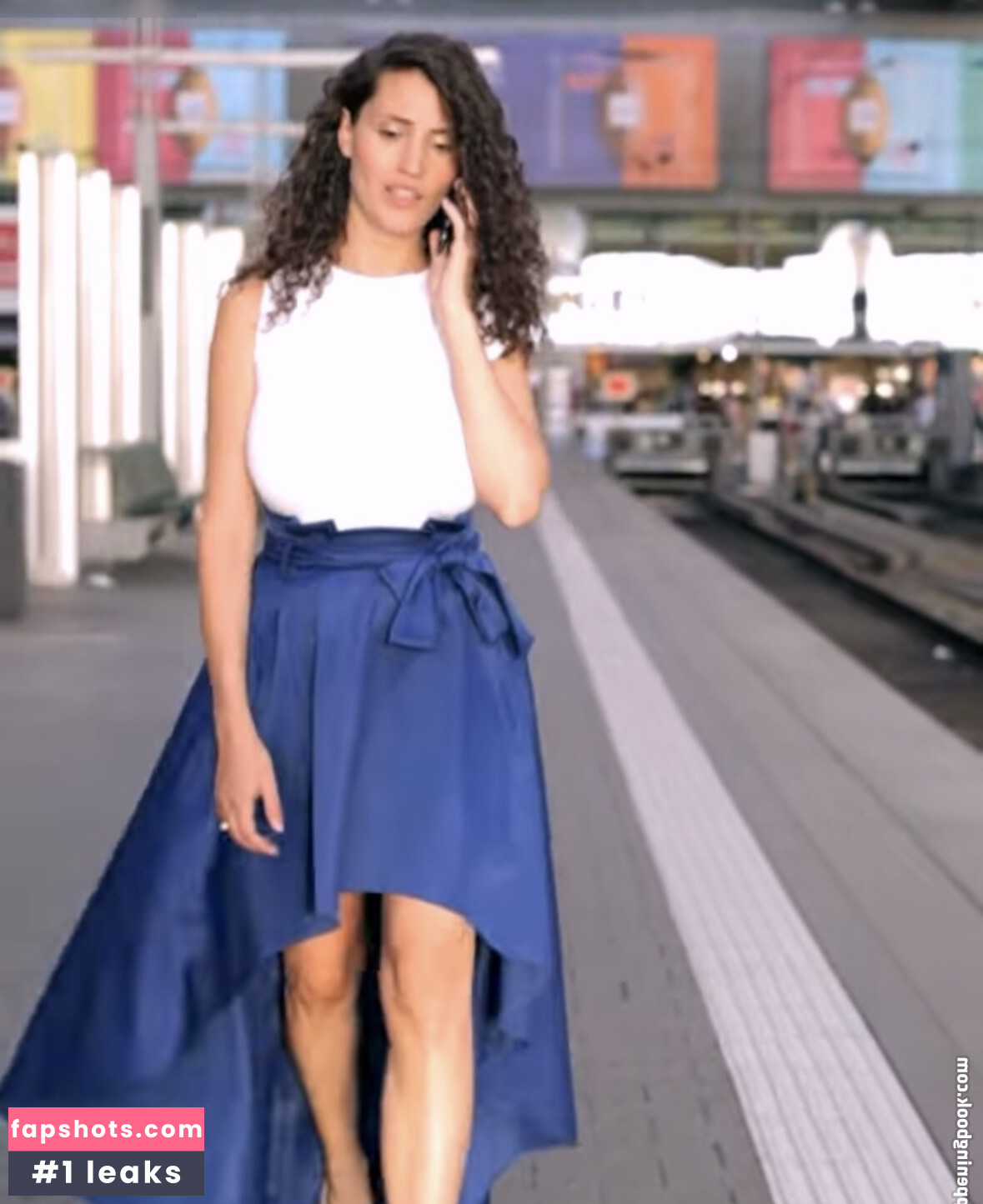 Nadine Menz gallery photo #16