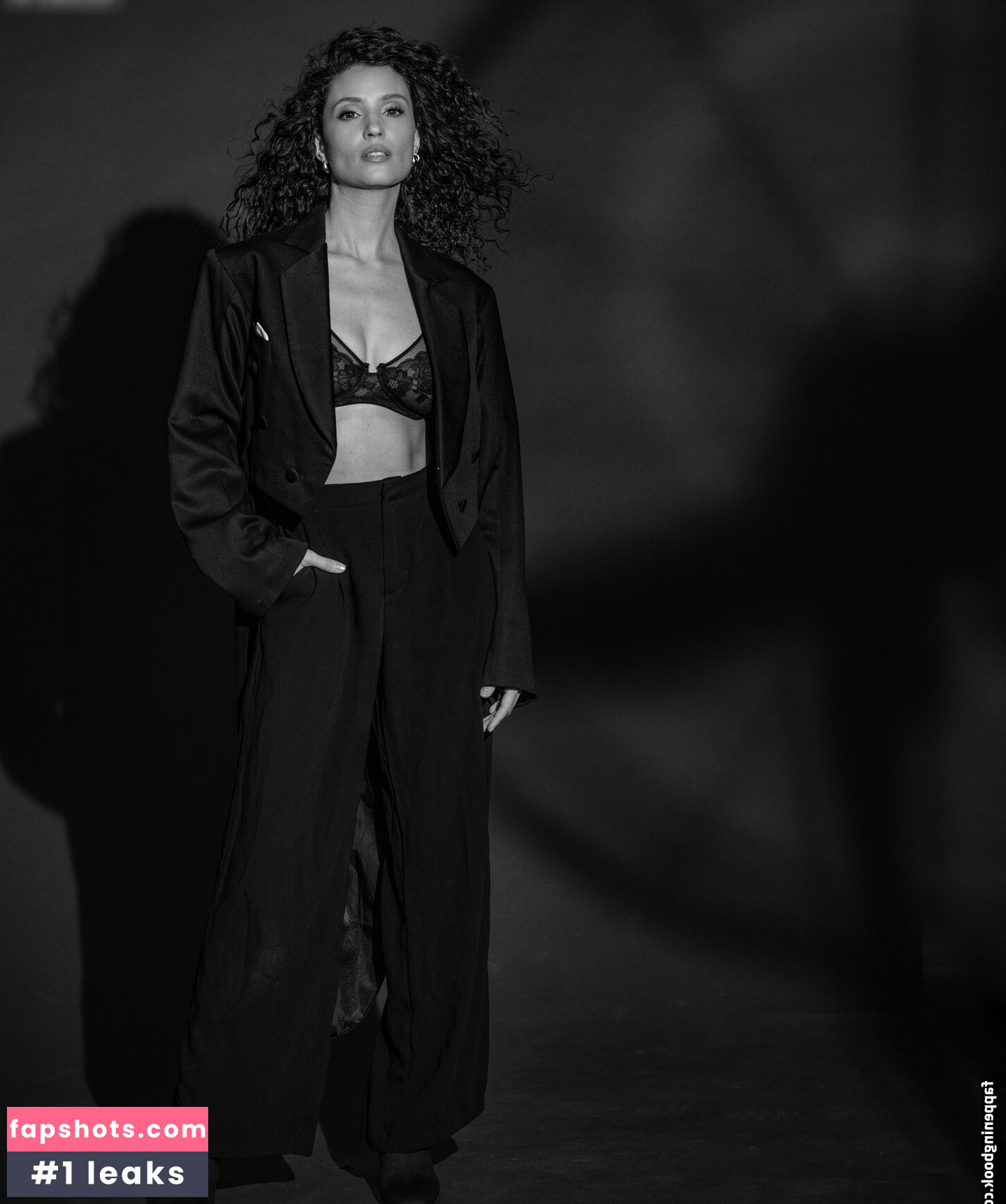 Nadine Menz gallery photo #3