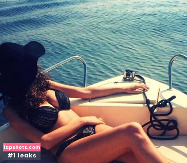 Nadine Menz gallery photo #42