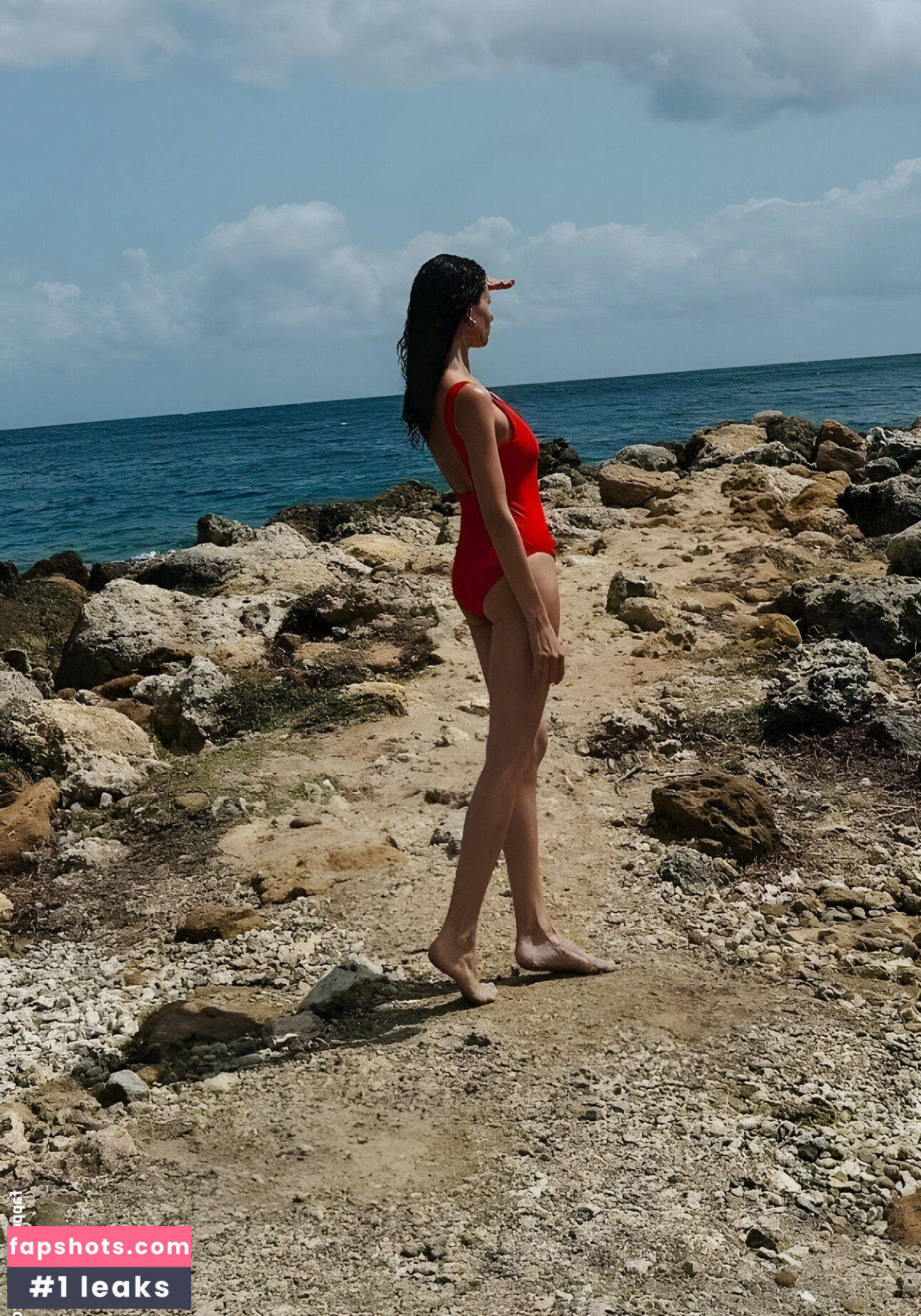 Nadine Menz gallery photo #7