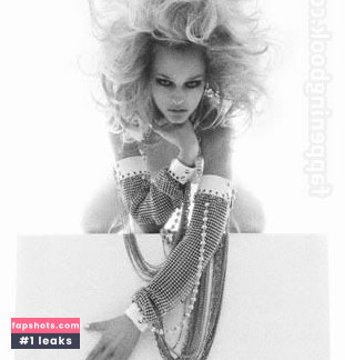 Nadine Strittmatter gallery photo #17