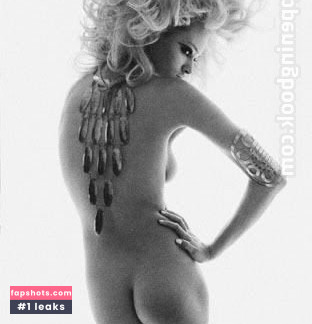 Nadine Strittmatter nude babe gallery