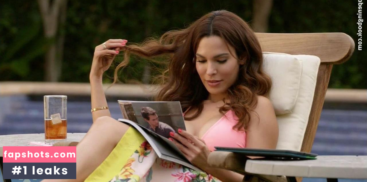 Nadine Velazquez gallery photo #120