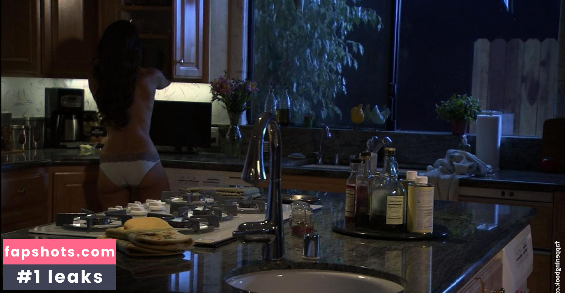 Nadine Velazquez gallery photo #124