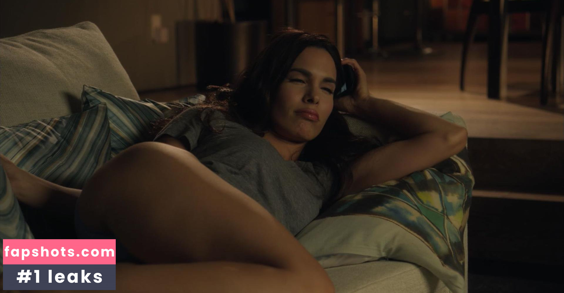 Nadine Velazquez gallery photo #142